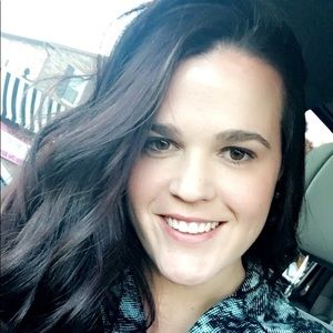 Meet your Posher, Sierra